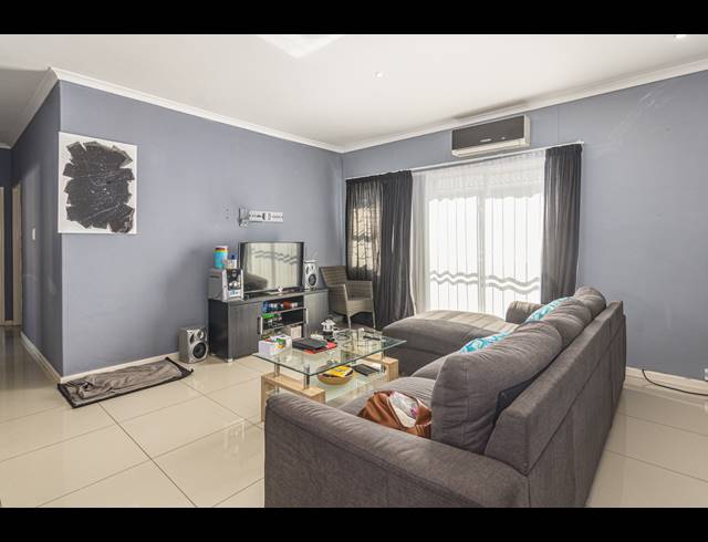 3 BEDROOM HOUSE FOR SALE IN PARKLANDS